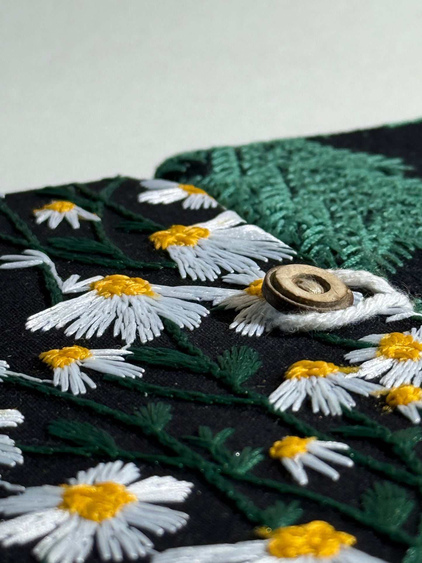 A6 Embroidered Notebook - Daisy Flowers Black
