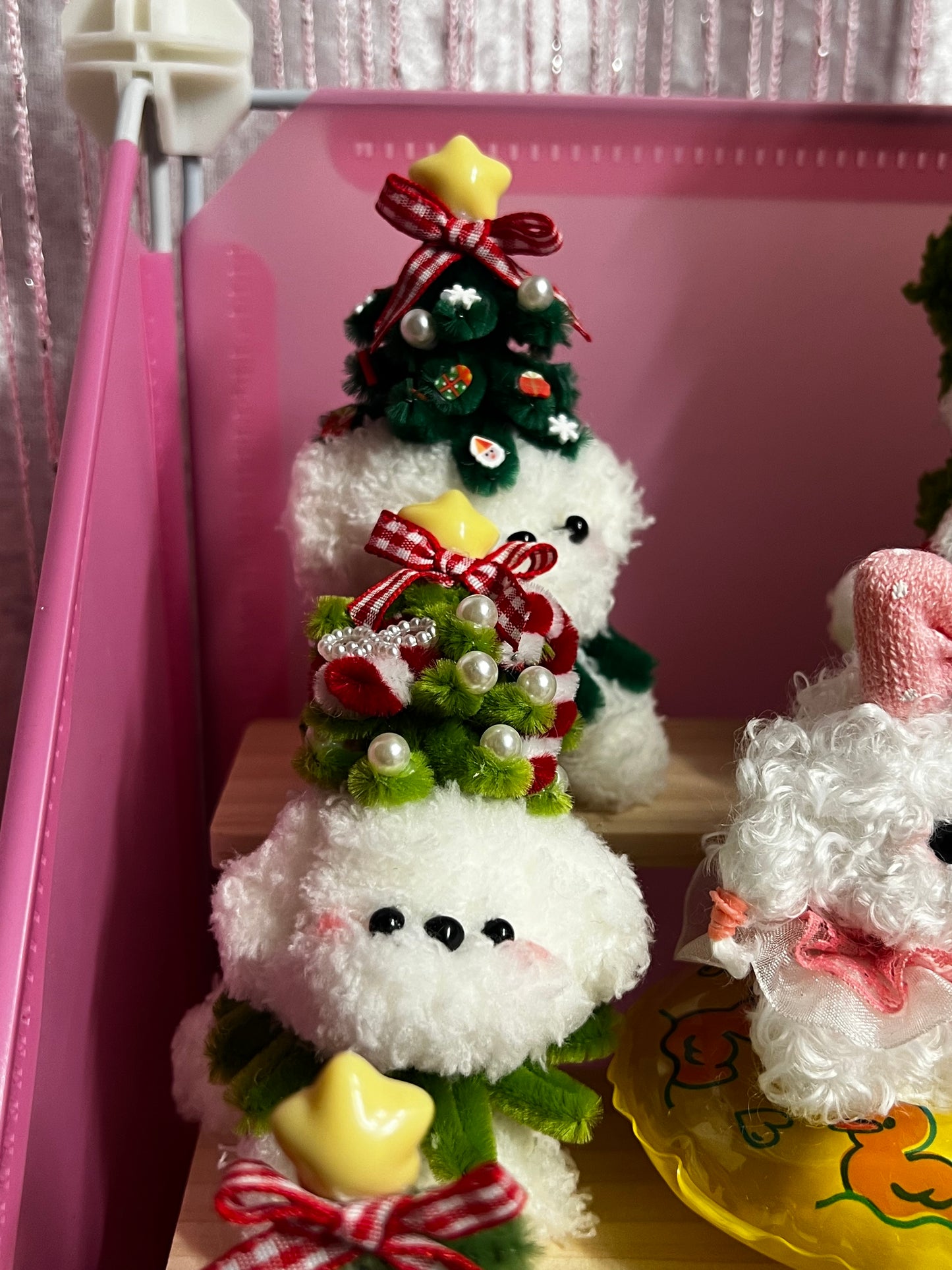 Twist stick Christmas dog